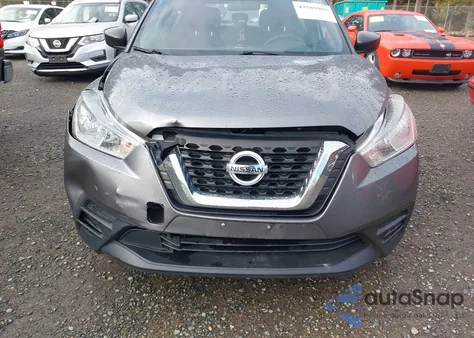 2019 Nissan Kicks S z USA, uszkodzony, nr VIN 3N1CP5CU0KL528117